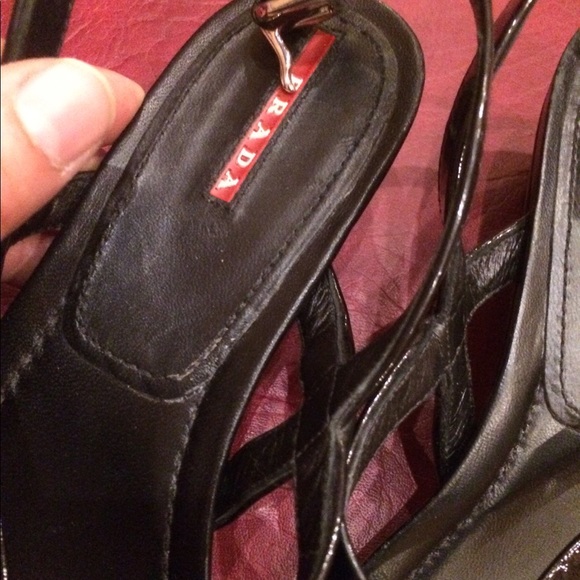 prada flip flops  black patent leather size 39.5 - Picture 3 of 9